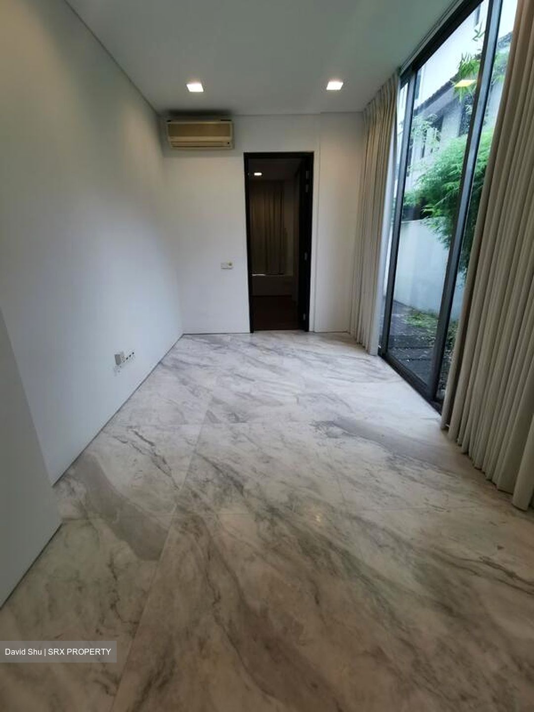 Dunearn Close (D11), Detached #502523021